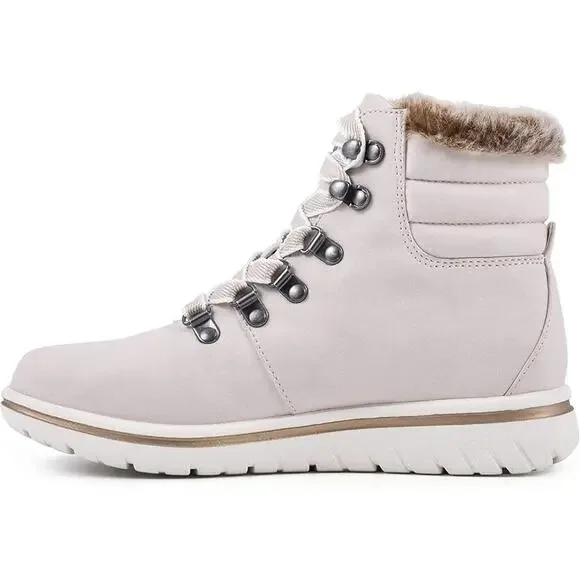 Cliffs By White Mountain Women's Hallett Ankle Bootie, White Size 9.5M - Picture 6 of 6